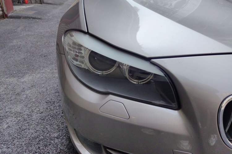 Used BMW 5 Series 2013 525Li Luxury Model Right Front Headlight