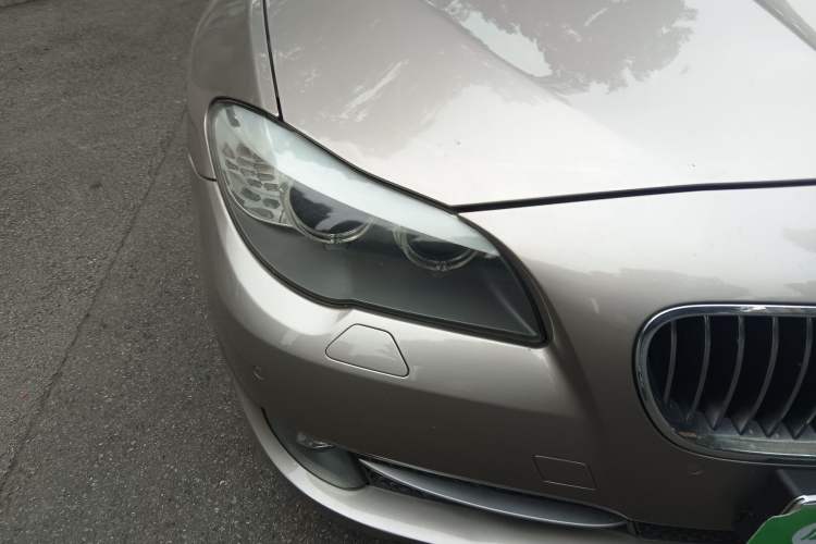 Used BMW 5 Series 2013 530Li Leading Model Right Front Headlight