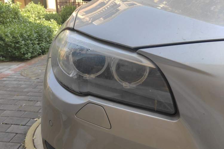 Used BMW 5 Series 2013 520Li Elegant Edition Right Front Headlight