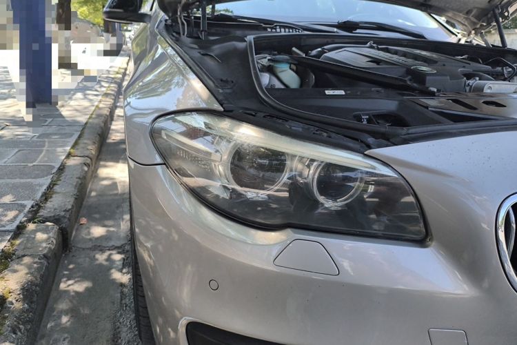 Used BMW 5 Series 2013 535Li Leading Model Right Front Headlight