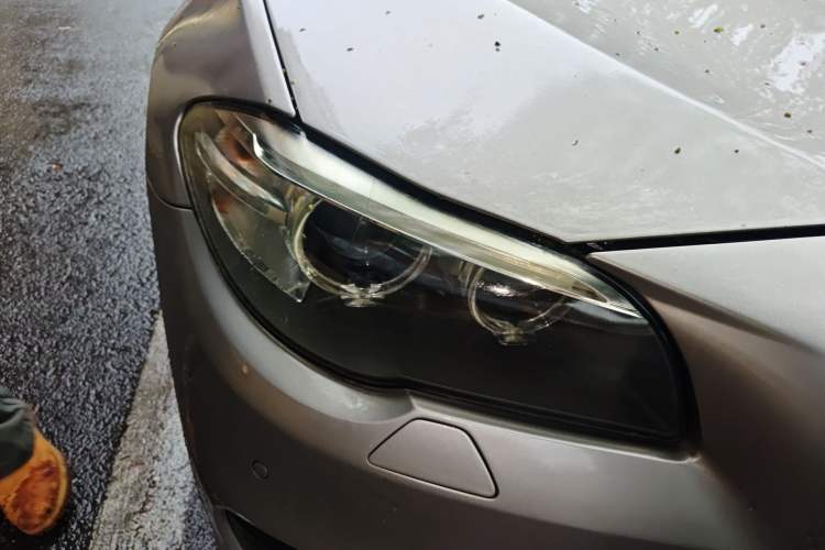 Used BMW 5 Series 2013 525Li Leading Model Right Front Headlight
