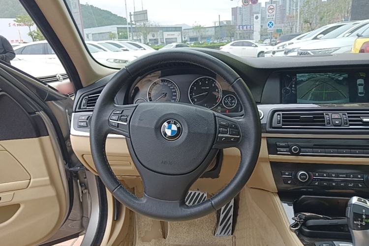 Used BMW 5 Series 2013 530Li Luxury Model Steering Wheel