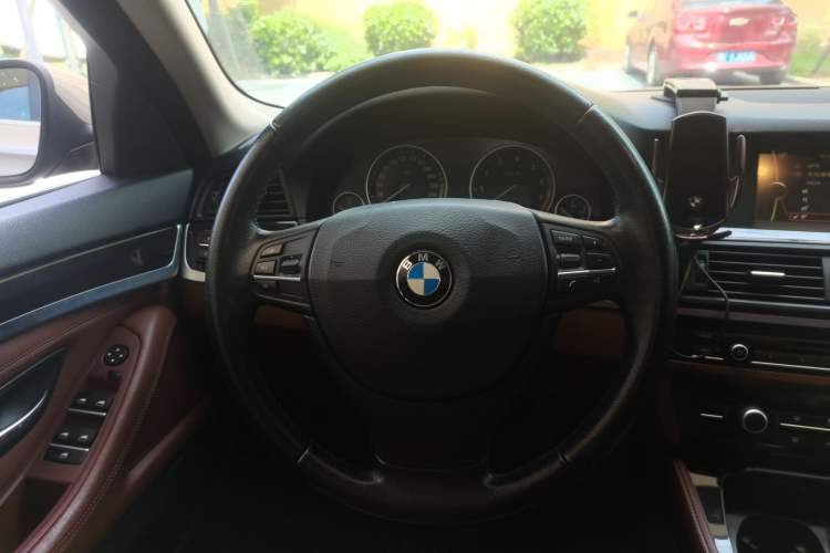Used BMW 5 Series 2013 520i Elegant Edition Steering Wheel
