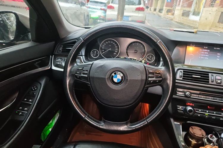 Used BMW 5 Series 2013 525Li Leading Model Steering Wheel