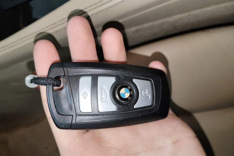 Used BMW 5 Series 2013 525Li Luxury Model Vehicle Key