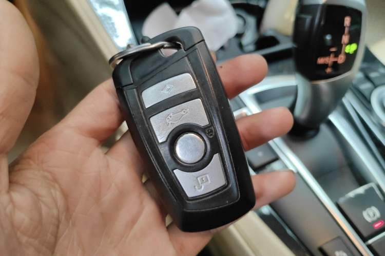 Used BMW 5 Series 2013 520Li Elegant Edition Vehicle Key