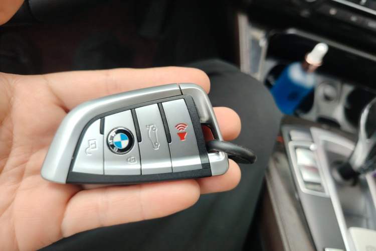 Used BMW 5 Series 2013 525Li Leading Model Vehicle Key