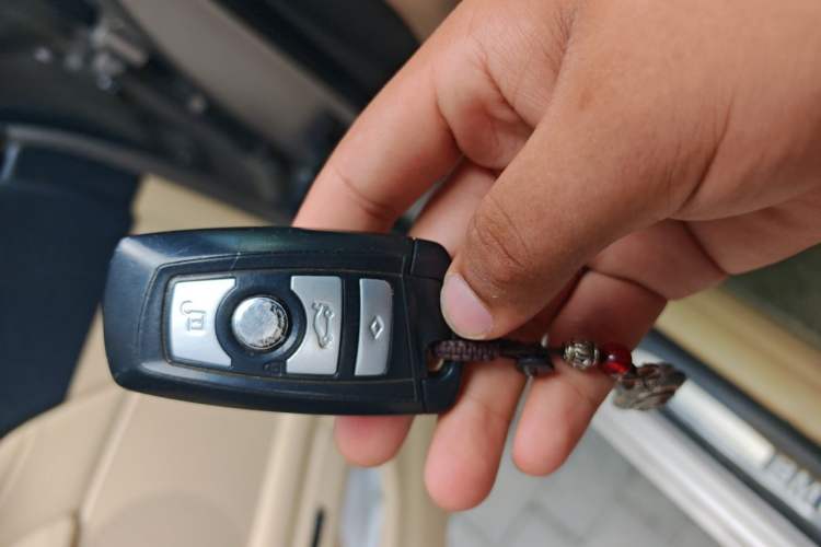 Used BMW 5 Series 2013 520Li Elegant Edition Vehicle Key