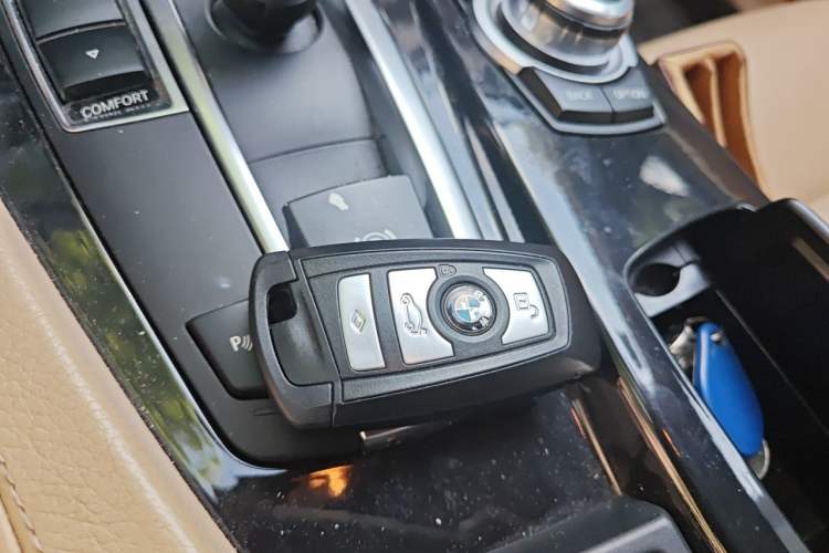 Used BMW 5 Series 2013 520Li Elegant Edition Vehicle Key