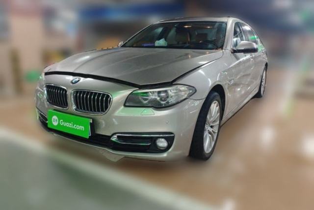 Ojetý BMW 5 Series 2013 525Li Leading Model