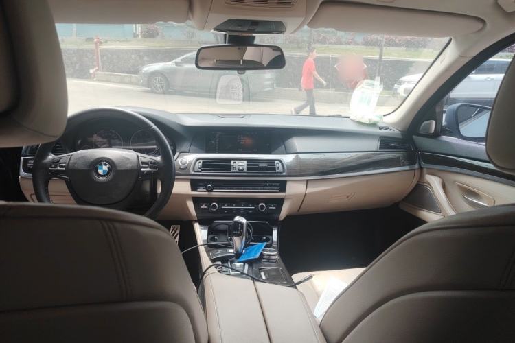 Used BMW 5 Series 2013 525Li Zhuole Edition Center Console