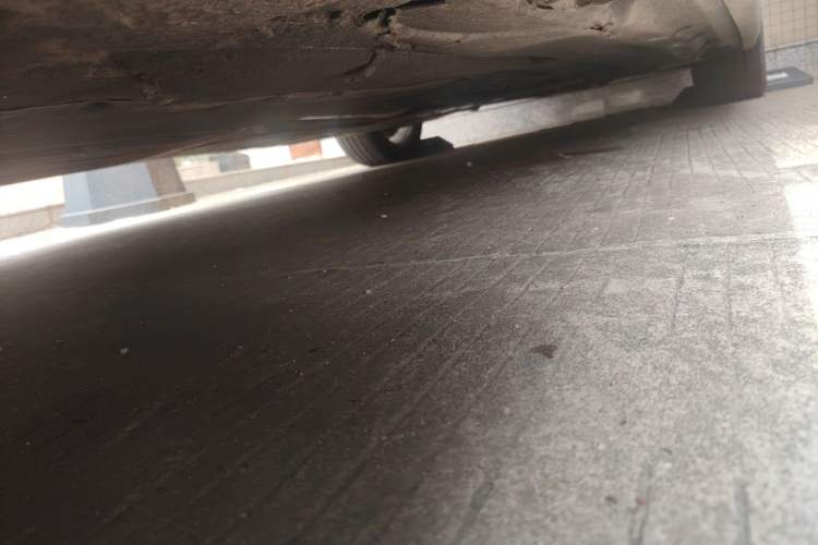 Used BMW 5 Series 2013 525Li Zhuole Edition Chassis Front Left