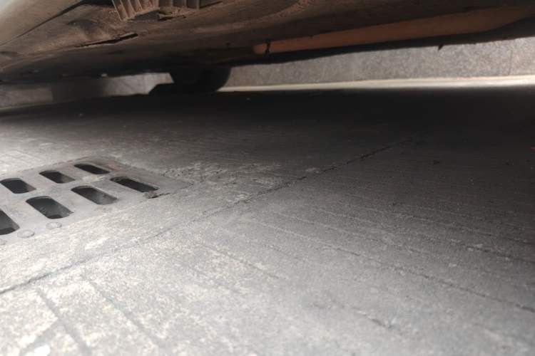 Used BMW 5 Series 2013 525Li Zhuole Edition Chassis Front Right