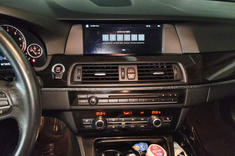Used BMW 5 Series 2013 525Li Luxury Model Audio And AC Panel