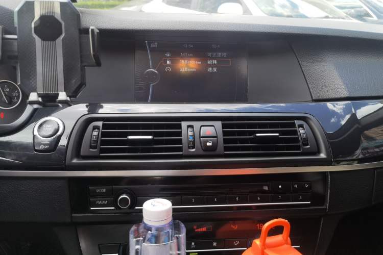 Used BMW 5 Series 2013 520Li Elegant Edition Audio And AC Panel