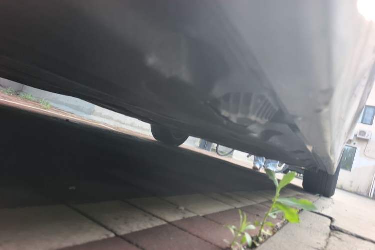 Used BMW 5 Series 2013 525Li Luxury Model Chassis Front Left