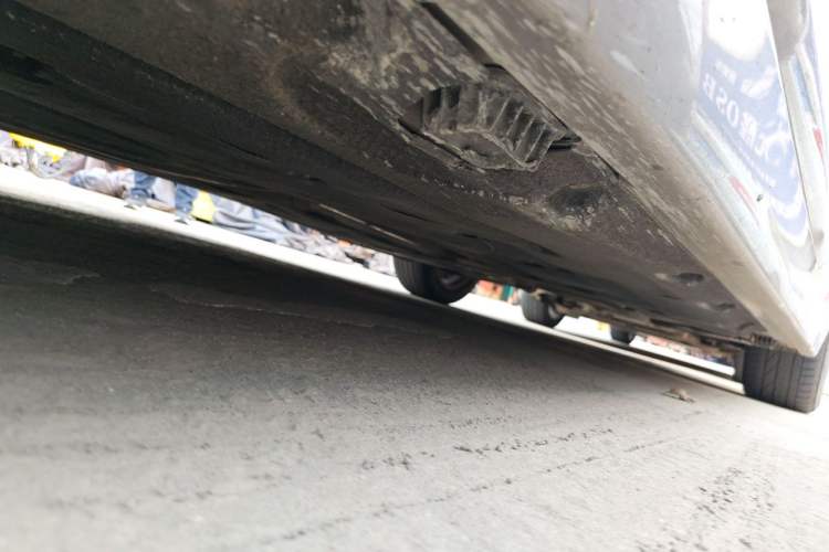 Used BMW 5 Series 2013 520Li Elegant Edition Chassis Front Left
