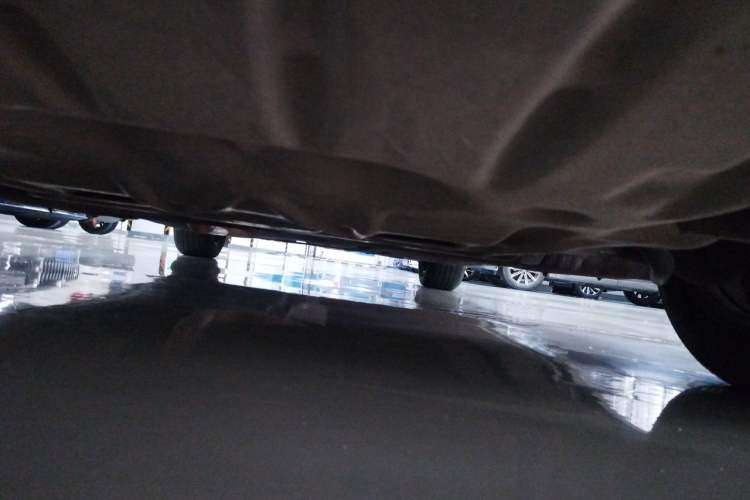 Used BMW 5 Series 2013 525Li Luxury Model Chassis Front