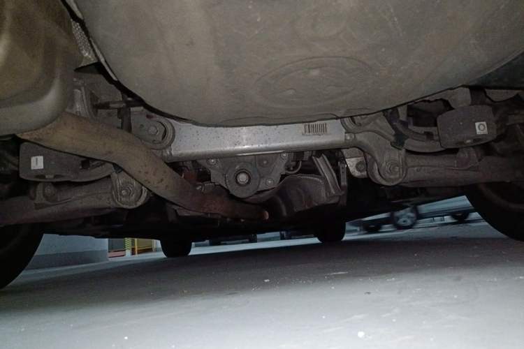 Used BMW 5 Series 2013 520Li Elegant Edition Chassis Rear