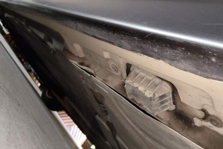 Used BMW 5 Series 2013 525Li Luxury Model Chassis Rear Left