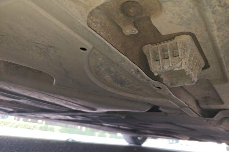 Used BMW 5 Series 2013 525Li Luxury Model Chassis Rear Right
