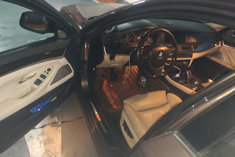 Used BMW 5 Series 2013 535Li Luxury Model Driver Seat