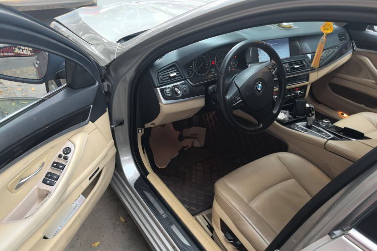 Used BMW 5 Series 2013 520Li Elegant Edition Driver Seat