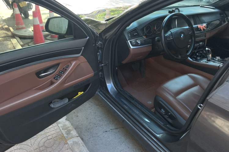 Used BMW 5 Series 2013 520Li Elegant Edition Driver Seat