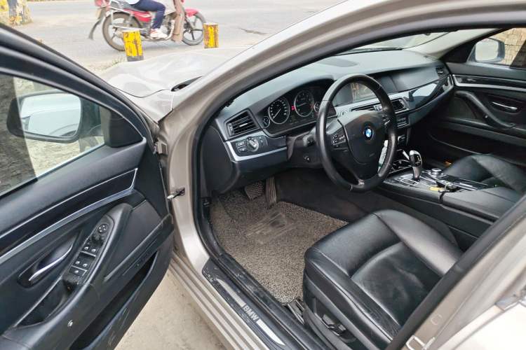 Used BMW 5 Series 2013 520Li Elegant Edition Driver Seat