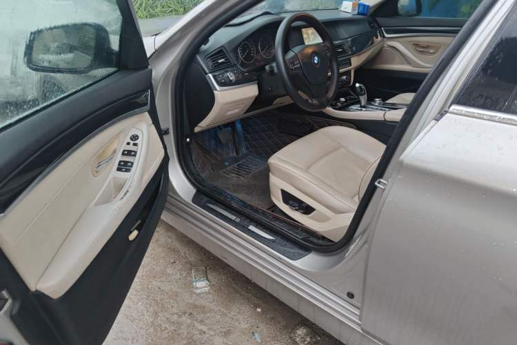 Used BMW 5 Series 2013 520Li Elegant Edition Driver Seat