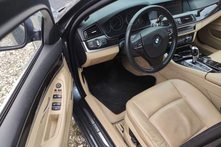Used BMW 5 Series 2013 525Li Luxury Model Driver Seat