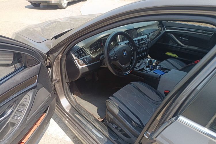 Used BMW 5 Series 2013 530Li Leading Model Driver Seat