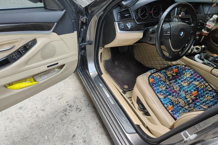 Used BMW 5 Series 2013 525Li Leading Model Driver Seat