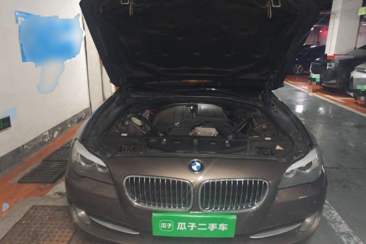 Used BMW 5 Series 2013 535Li Luxury Model Engine Bay
