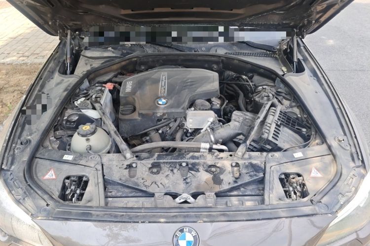 Used BMW 5 Series 2013 525Li Luxury Model Engine Bay