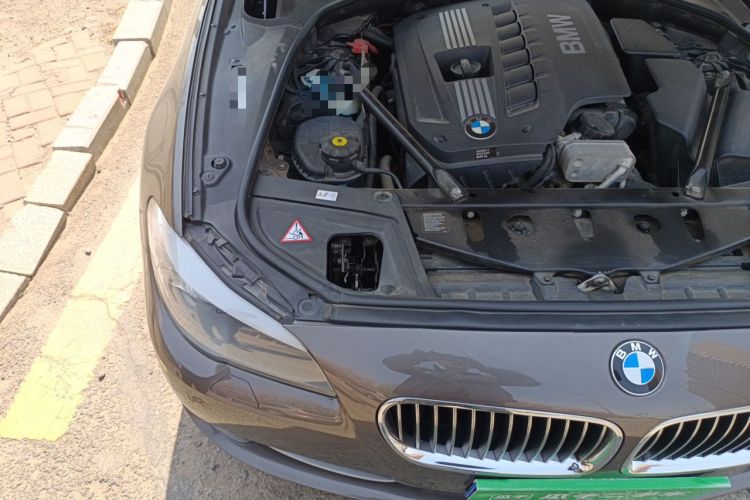 Used BMW 5 Series 2013 530Li Leading Model Engine Bay Right