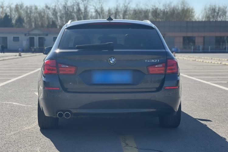 Used BMW 5 Series 2013 530i Luxury Touring Edition Exterior 7