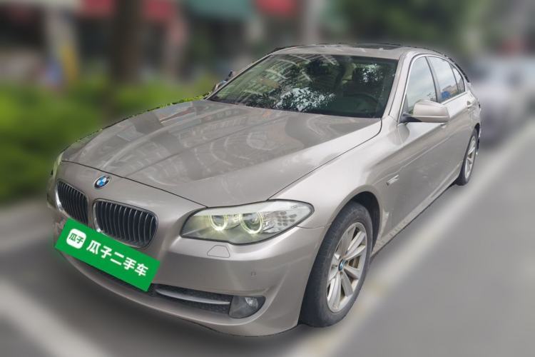 Used BMW 5 Series 2013 525Li Luxury Model Guazi used car, China used car export, Used car for sale, Used cars, Cheapest cars for sale
