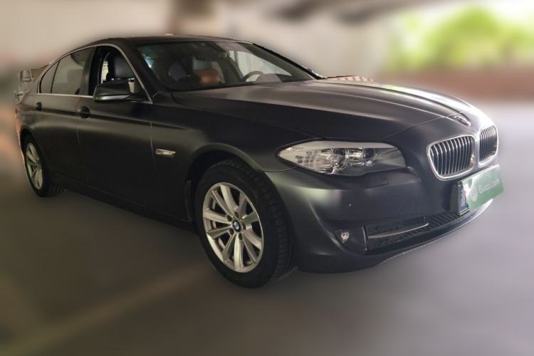 Used BMW 5 Series 2013 525Li Luxury Model Front Right 45 Deg