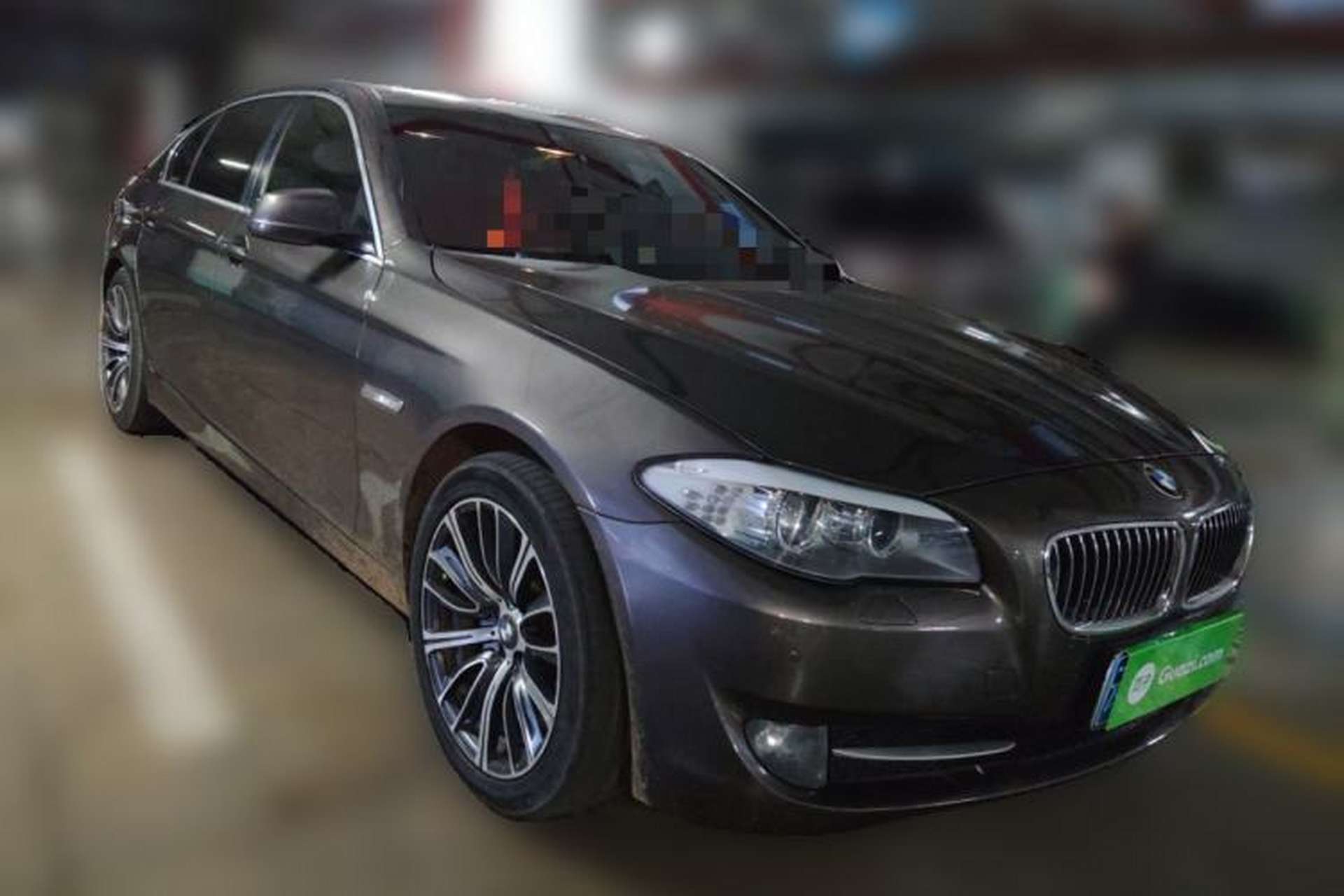 Used BMW 5 Series 2013 525Li Leading Model Front Right 45 Deg