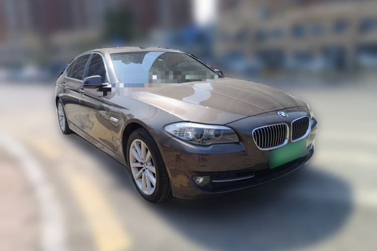 Used BMW 5 Series 2013 530Li Leading Model Front Right 45 Deg