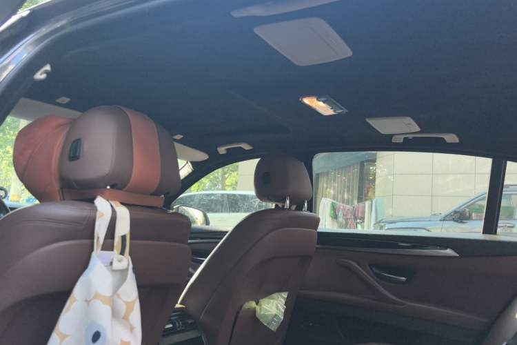 Used BMW 5 Series 2013 520Li Elegant Edition Headliner