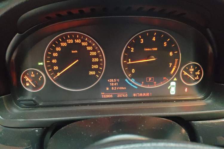 Used BMW 5 Series 2013 520Li Elegant Edition Instrument Cluster