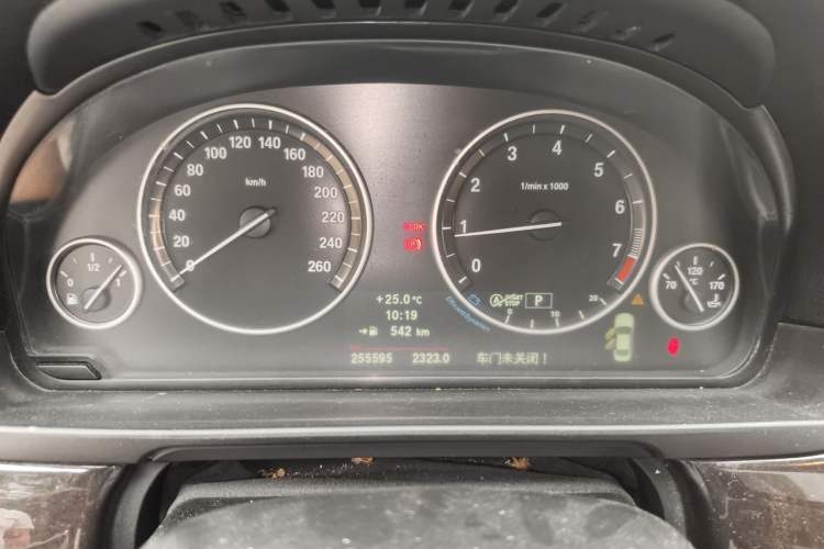Used BMW 5 Series 2013 525Li Luxury Model Instrument Cluster