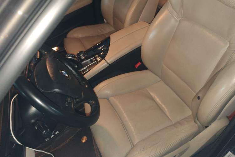 Used BMW 5 Series 2013 535Li Luxury Model Left Front Seat