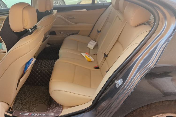 Used BMW 5 Series 2013 525Li Leading Model Left Rear Seat