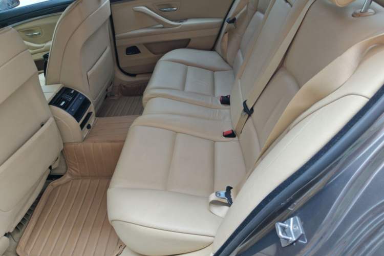 Used BMW 5 Series 2013 525Li Luxury Model Left Rear Seat