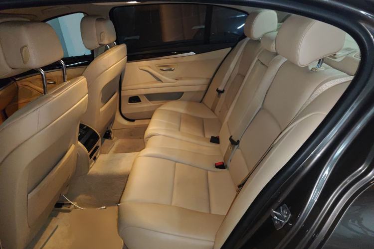Used BMW 5 Series 2013 525Li Leading Model Left Rear Seat