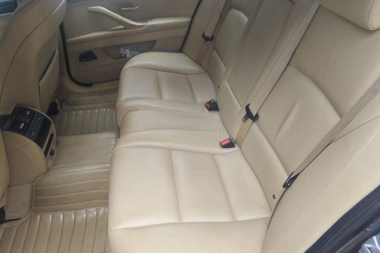 Used BMW 5 Series 2013 525Li Luxury Model Left Rear Seat