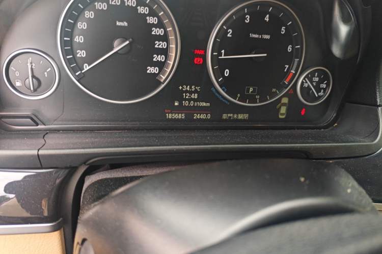 Used BMW 5 Series 2013 520Li Elegant Edition Odometer Close Up